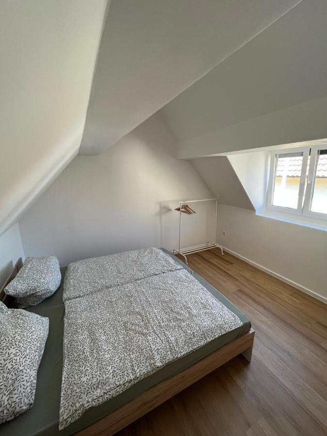 Modernes Haus 5 Min Vom See Waldsee  Luaran gambar